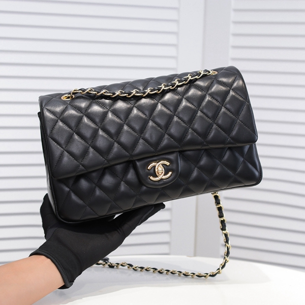 シャネルバッグ細部ディテール